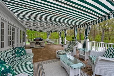 4 Edward Shippen Lane Morris NJ 07960