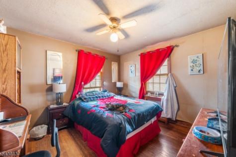 124 W 10th Avenue Roselle NJ 07203