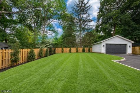 28 Mountain Avenue Summit NJ 07901