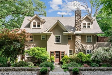 18 Ball Road Mountain Lakes NJ 07046