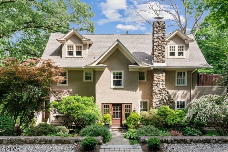 18 Ball Road Mountain Lakes NJ 07046