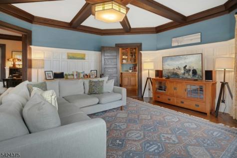 18 Ball Road Mountain Lakes NJ 07046