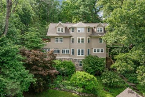 18 Ball Road Mountain Lakes NJ 07046