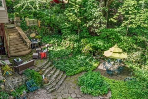 18 Ball Road Mountain Lakes NJ 07046