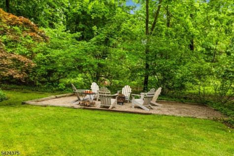 18 Ball Road Mountain Lakes NJ 07046
