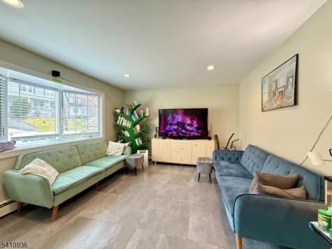 36 Cumberland Avenue Verona NJ 07044