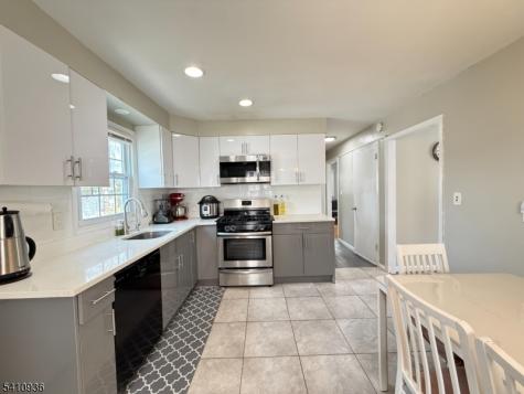 36 Cumberland Avenue Verona NJ 07044