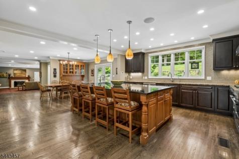 9 Canterbury Lane Summit NJ 07901