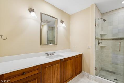 9 Canterbury Lane Summit NJ 07901