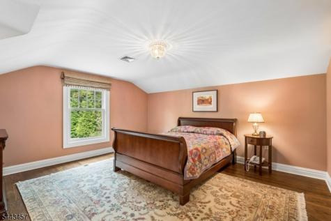 9 Canterbury Lane Summit NJ 07901