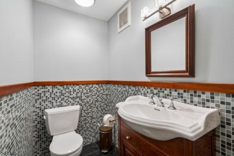 9 Canterbury Lane Summit NJ 07901