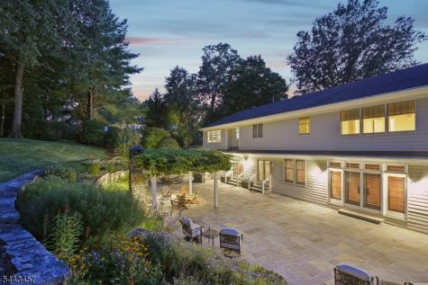9 Canterbury Lane Summit NJ 07901