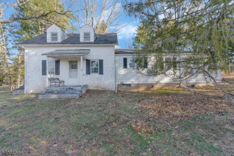 109 Lilac Drive Clinton NJ 08801