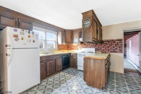 109 Lilac Drive Clinton NJ 08801