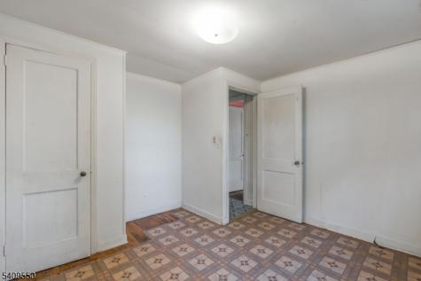 109 Lilac Drive Clinton NJ 08801
