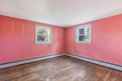 109 Lilac Drive Clinton NJ 08801
