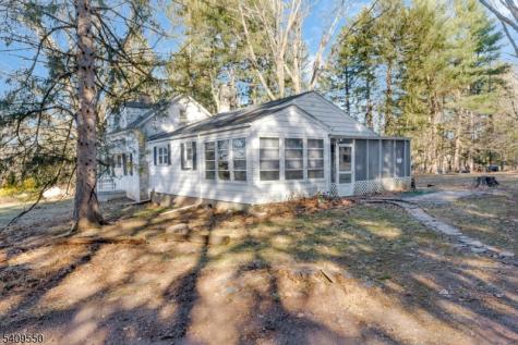 109 Lilac Drive Clinton NJ 08801