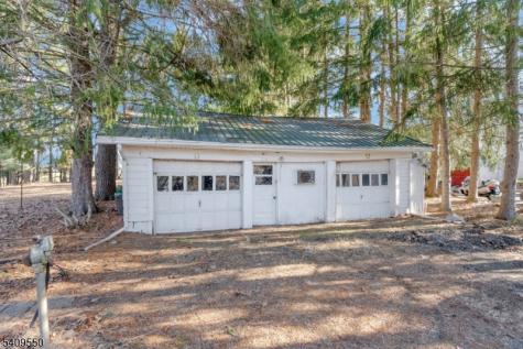 109 Lilac Drive Clinton NJ 08801