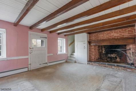 109 Lilac Drive Clinton NJ 08801