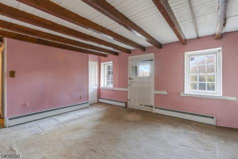 109 Lilac Drive Clinton NJ 08801