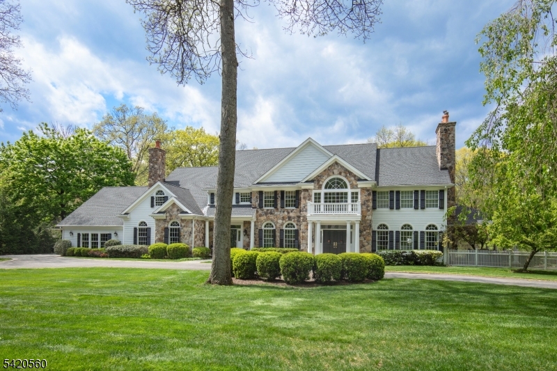 9 Green Hill Road Chester NJ 07930