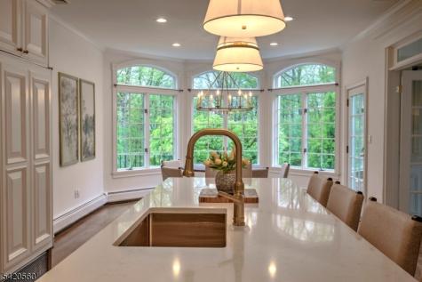 9 Green Hill Road Chester NJ 07930