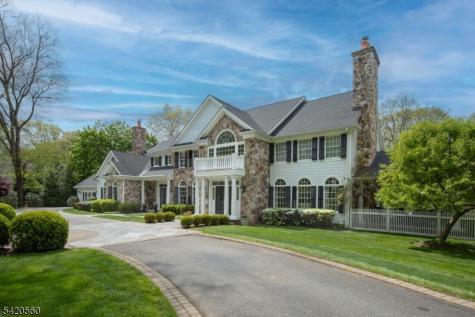 9 Green Hill Road Chester NJ 07930