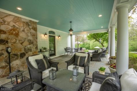 9 Green Hill Road Chester NJ 07930