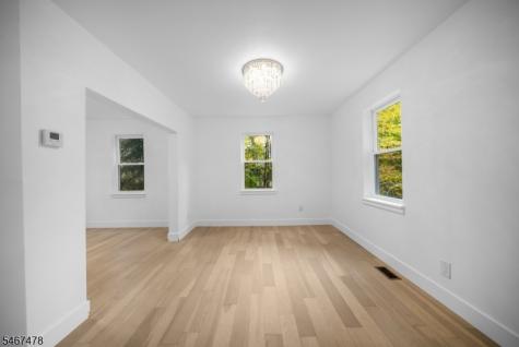 686 Meyersville Road Long Hill NJ 07933