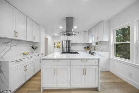 686 Meyersville Road Long Hill NJ 07933