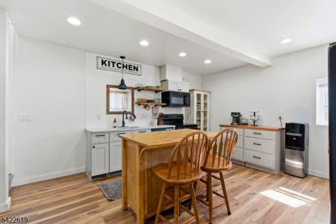635 Brooklyn Mountain Road Hopatcong NJ 07843