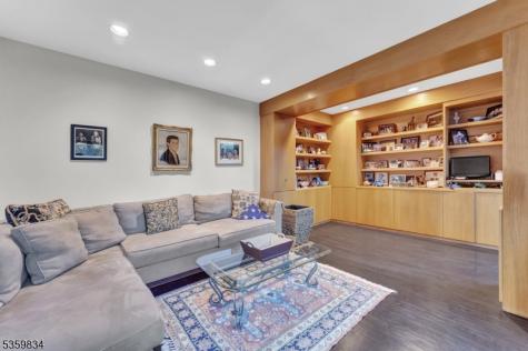 41 Park Way West Orange NJ 07052