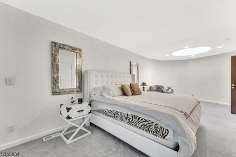 41 Park Way West Orange NJ 07052