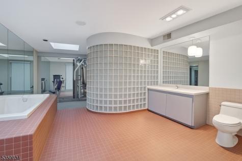 41 Park Way West Orange NJ 07052