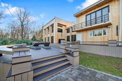 41 Park Way West Orange NJ 07052