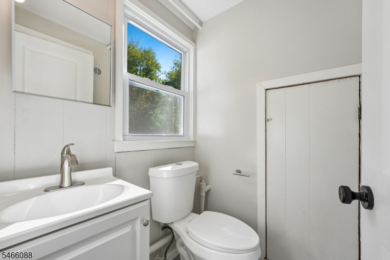 529 Richfield Avenue Kenilworth NJ 07033
