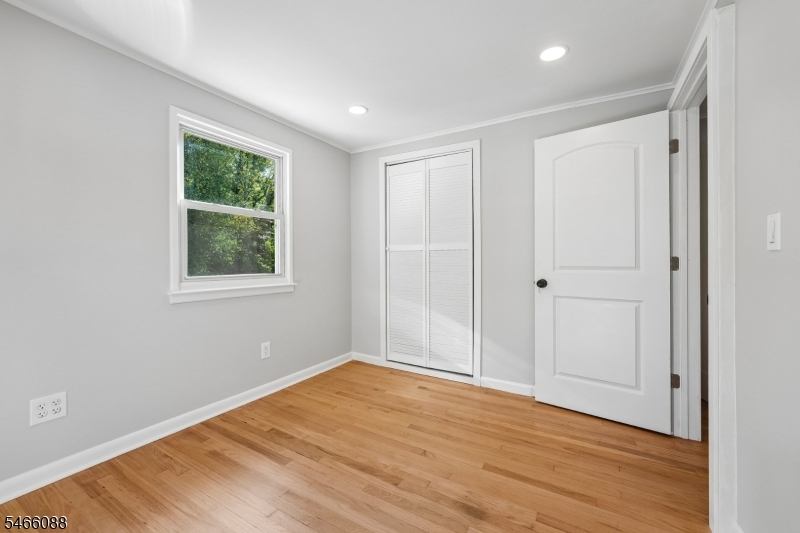 529 Richfield Avenue Kenilworth NJ 07033