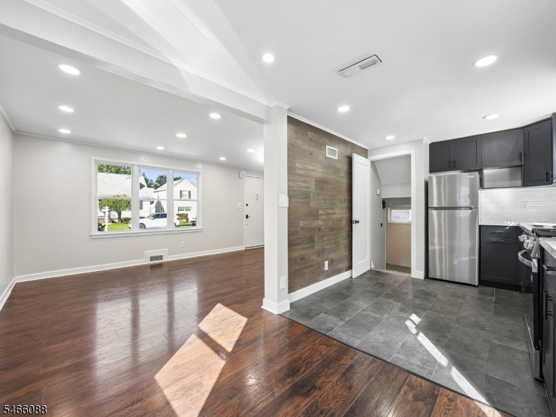 529 Richfield Avenue Kenilworth NJ 07033