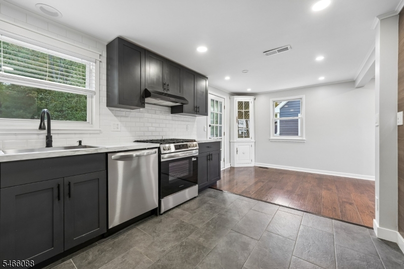 529 Richfield Avenue Kenilworth NJ 07033