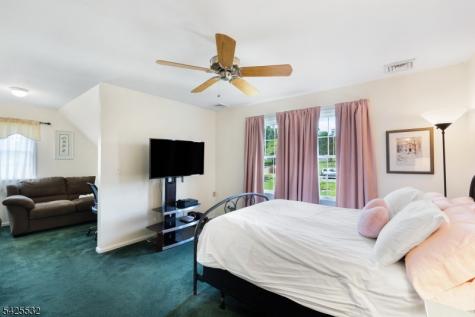 6 Ridge Road Frenchtown NJ 08825