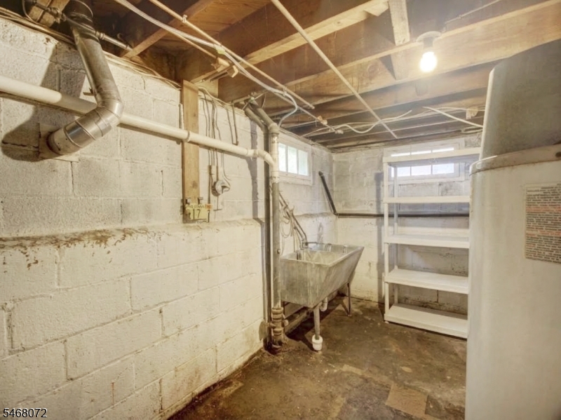 756 Pinewood Road Union NJ 07083