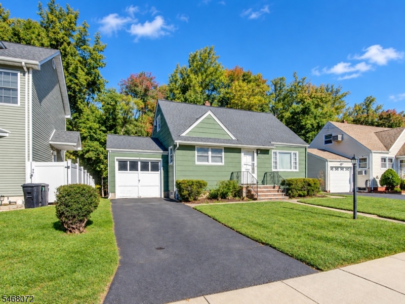 756 Pinewood Road Union NJ 07083