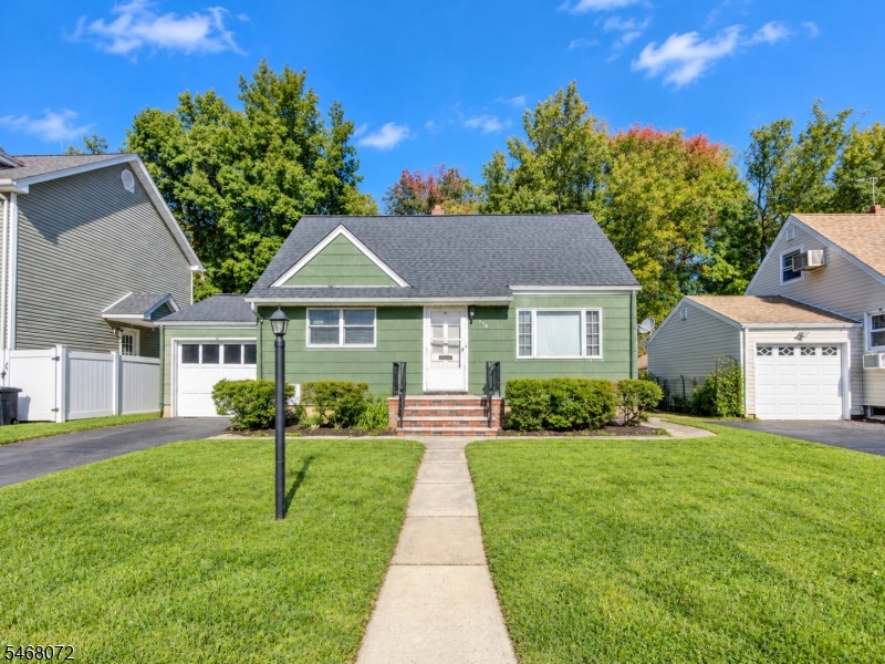 756 Pinewood Road Union NJ 07083