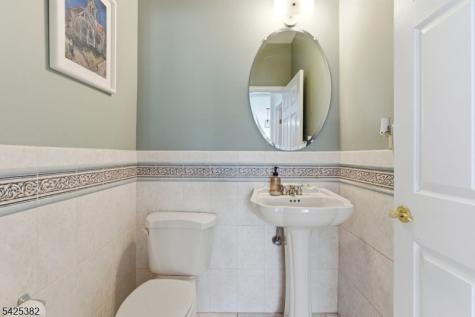 1907 Gary Road Greenwich NJ 08886