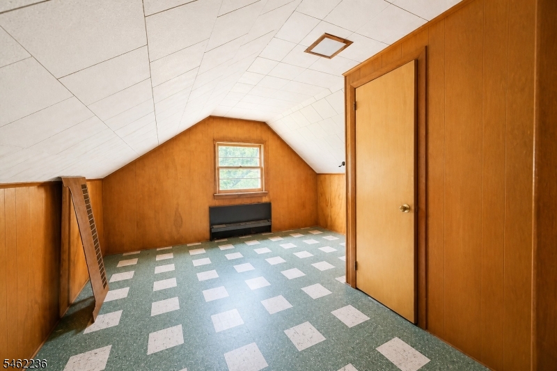 77 Independence Drive Roselle NJ 07203