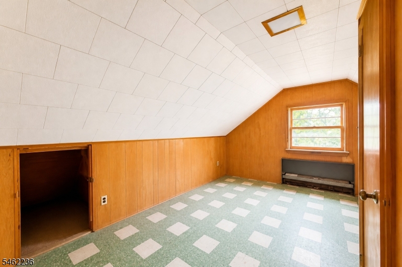 77 Independence Drive Roselle NJ 07203