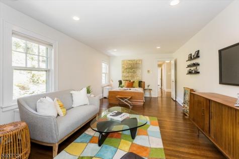 237 Underhill Road South Orange Village NJ 07079