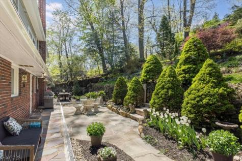 237 Underhill Road South Orange Village NJ 07079