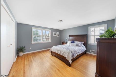 25 E Sumner Avenue Union NJ 07083