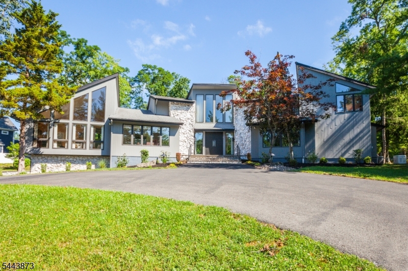 46 Calvert Avenue West Edison NJ 08820